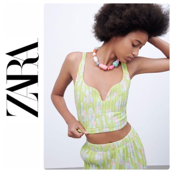 NWOT Zara Green Floral Printed Pleated Crop Top, Size Small - Picture 1 of 16